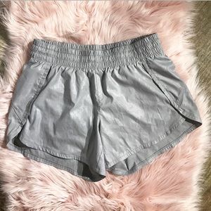 Athleta Shorts Size small